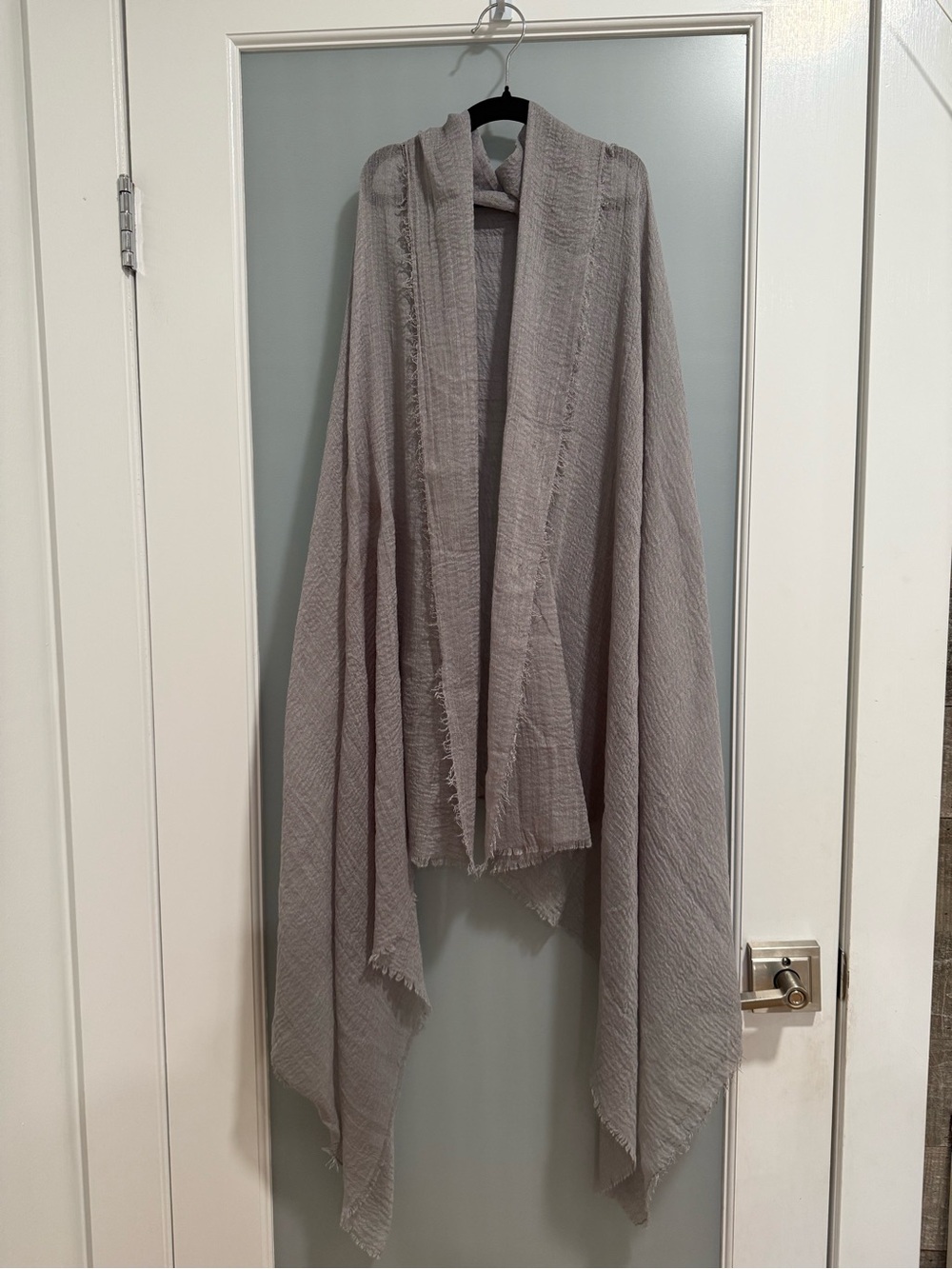 Women's Light Gray Open-Front Wrap Scarf - Shawl Versatile Layering